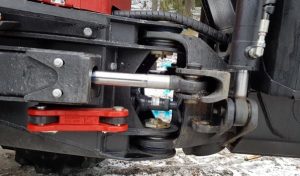Garnitură între articulație și cardan transmisie